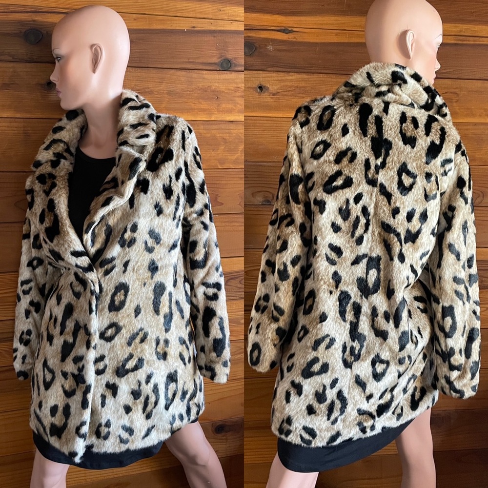 FOREVER 21 NWOT Faux Fur Retro LEOPARD Print Pin-Up Style COAT Size S